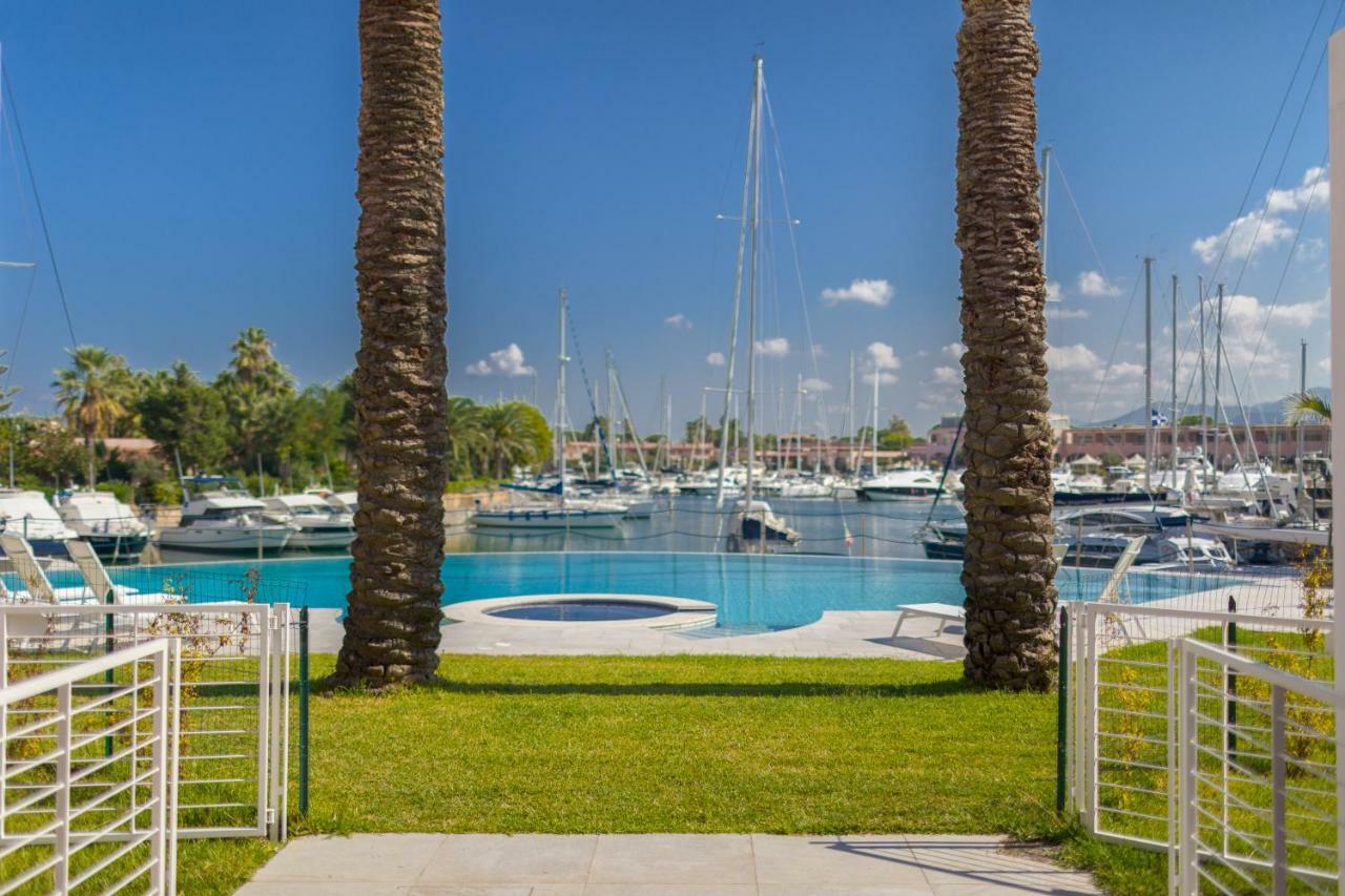 Residence Delfino, Portorosa Фурнари Экстерьер фото